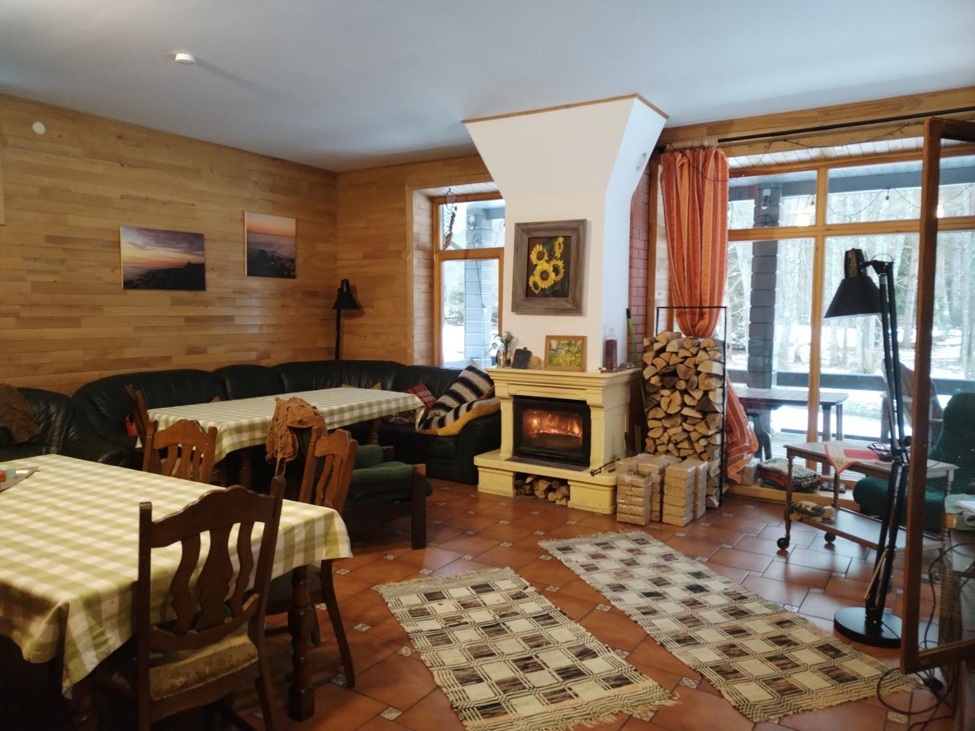 Guest House Pitagi Košrags Buitenkant foto