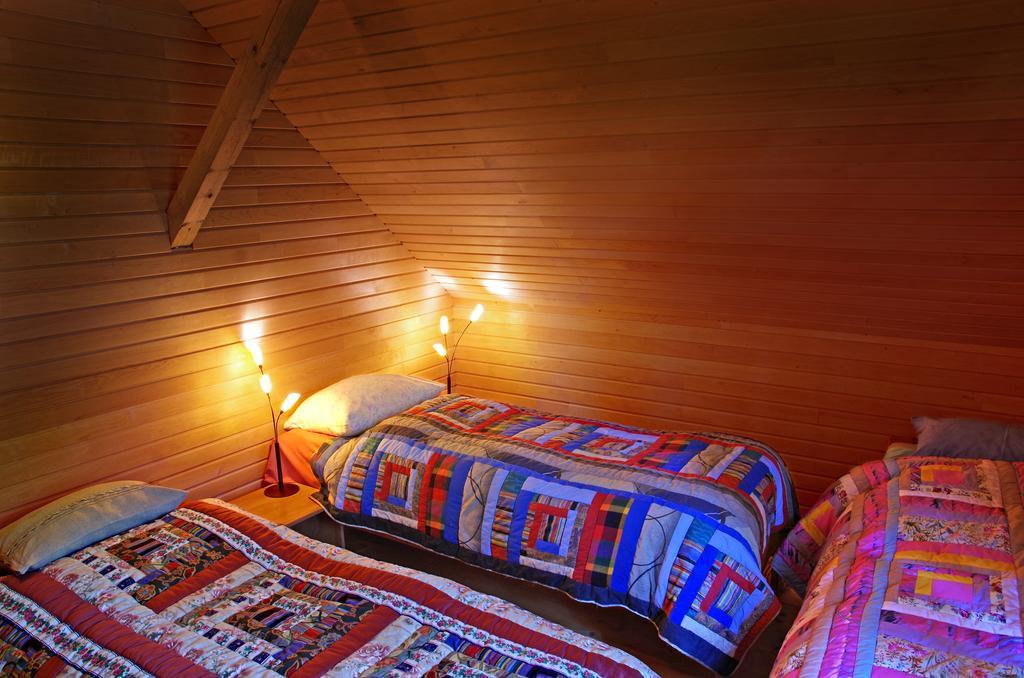 Guest House Pitagi Košrags Buitenkant foto